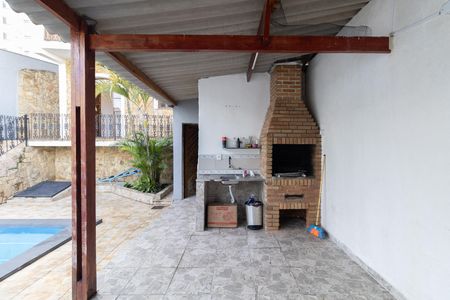 Churrasqueira de casa para alugar com 4 quartos, 315m² em Parque Boturussu, São Paulo