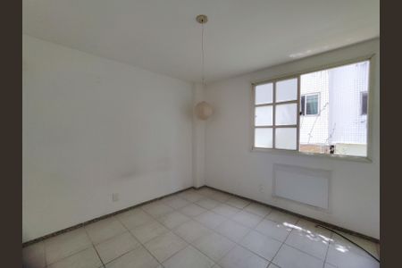 Casa à venda com 85m², 2 quartos e 2 vagasSuíte 1