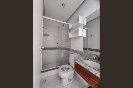 Casa à venda com 85m², 2 quartos e 2 vagasBanheiro da Suíte 2