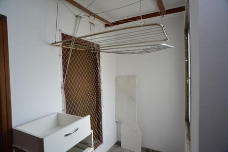 Apartamento para alugar com 252m², 3 quartos e 2 vagasÁrea de Serviço