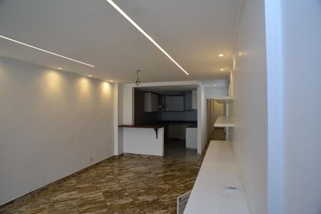 Apartamento para alugar com 252m², 3 quartos e 2 vagasSala/Cozinha