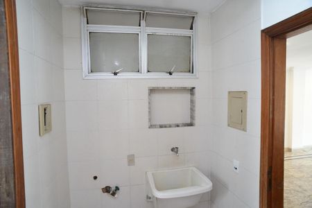 Apartamento para alugar com 252m², 3 quartos e 2 vagasÁrea de Serviço