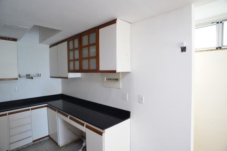 Apartamento para alugar com 252m², 3 quartos e 2 vagasSala/Cozinha