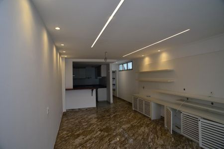Sala de apartamento para alugar com 3 quartos, 252m² em Barra da Tijuca, Rio de Janeiro