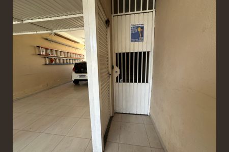 Studio para alugar com 37m², 1 quarto e sem vaga Studio para alugar com 37m², 1 quarto e sem vagaFachada