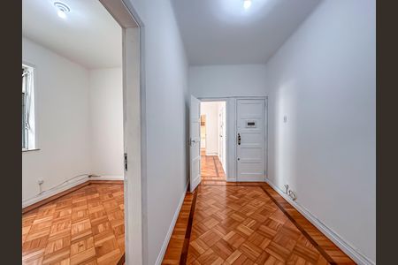 Apartamento para alugar com 60m², 2 quartos e sem vaga Apartamento para alugar com 60m², 2 quartos e sem vagaCorredor