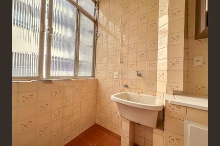 Apartamento para alugar com 60m², 2 quartos e sem vaga Apartamento para alugar com 60m², 2 quartos e sem vagaÁrea de Serviço