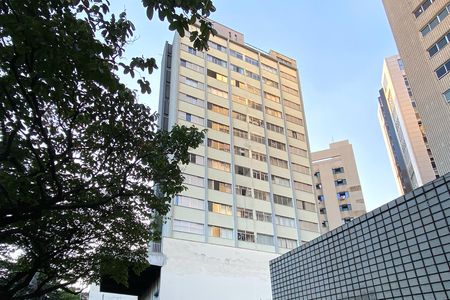 Apartamento para alugar com 40m², 1 quarto e 1 vaga Apartamento para alugar com 40m², 1 quarto e 1 vagaFachada