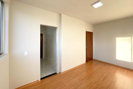 Sala de apartamento para alugar com 1 quarto, 40m² em Santo Agostinho, Belo Horizonte