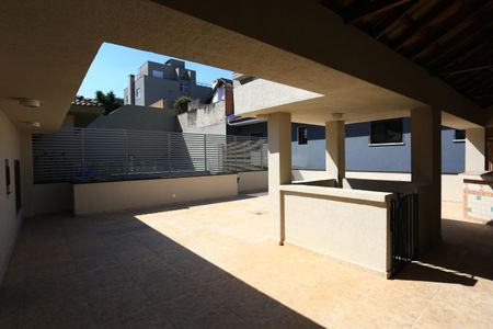Casa à venda com 336m², 4 quartos e 4 vagasQuintal