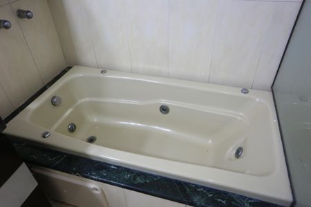 Casa à venda com 336m², 4 quartos e 4 vagasBanheiro da Suíte 4