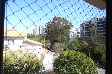 Casa à venda com 336m², 4 quartos e 4 vagasSuíte 1 vista