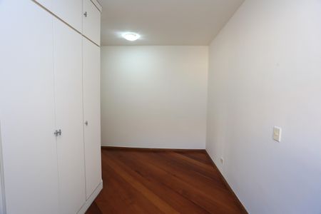 Casa à venda com 336m², 4 quartos e 4 vagasSuíte 3
