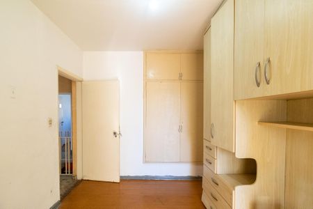 Casa para alugar com 200m², 3 quartos e 2 vagas Casa para alugar com 200m², 3 quartos e 2 vagasSuíte
