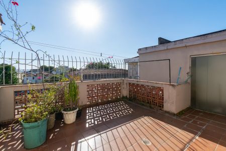 Casa para alugar com 200m², 3 quartos e 2 vagas Casa para alugar com 200m², 3 quartos e 2 vagasVaranda da Suíte