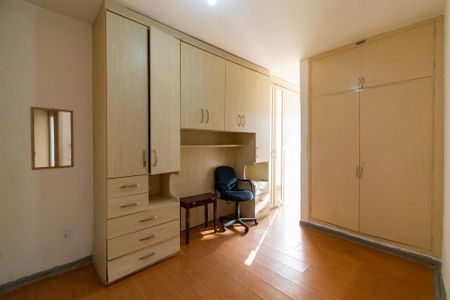 Casa para alugar com 200m², 3 quartos e 2 vagas Casa para alugar com 200m², 3 quartos e 2 vagasSuíte