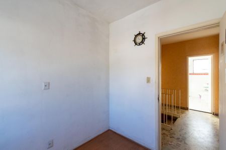 Casa para alugar com 200m², 3 quartos e 2 vagas Casa para alugar com 200m², 3 quartos e 2 vagasQuarto 2