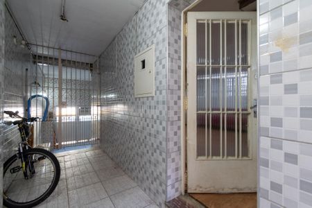 Casa para alugar com 200m², 3 quartos e 2 vagas Casa para alugar com 200m², 3 quartos e 2 vagasEntrada