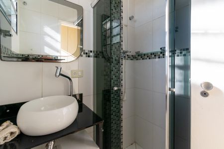 Casa para alugar com 200m², 3 quartos e 2 vagas Casa para alugar com 200m², 3 quartos e 2 vagasBanheiro da Suíte