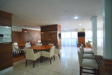 Apartamento à venda com 64m², 2 quartos e 1 vagaÁrea Comum - Salão de Festas