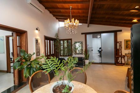 RECEPÇÃO DOS ESCRITÓRIOS de casa para alugar com 5 quartos, 400m² em Vila Iza, Campinas