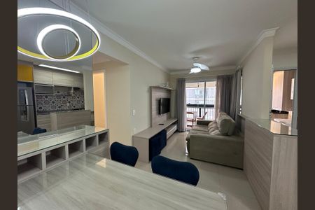 Sala de apartamento para alugar com 2 quartos, 65m² em Alphaville Empresarial, Barueri
