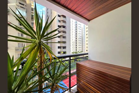 Apartamento à venda com 95m², 2 quartos e 2 vagasVaranda da Sala