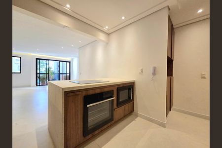 Apartamento à venda com 95m², 2 quartos e 2 vagasCozinha