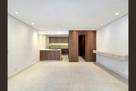Apartamento à venda com 95m², 2 quartos e 2 vagasSala