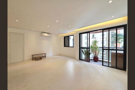 Apartamento à venda com 95m², 2 quartos e 2 vagasSala