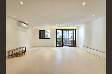 Apartamento à venda com 95m², 2 quartos e 2 vagasSala