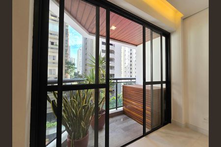 Apartamento à venda com 95m², 2 quartos e 2 vagasVaranda da Sala