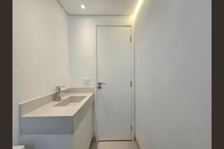 Apartamento à venda com 95m², 2 quartos e 2 vagasBanheiro da Suíte