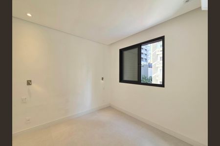 Apartamento à venda com 95m², 2 quartos e 2 vagasSuíte