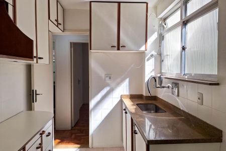 Apartamento para alugar com 126m², 3 quartos e 1 vaga Apartamento para alugar com 126m², 3 quartos e 1 vagaCozinha