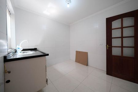 Casa de condomínio à venda com 83m², 2 quartos e 2 vagasCozinha