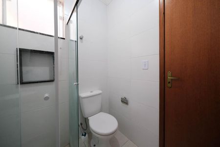 Casa de condomínio à venda com 83m², 2 quartos e 2 vagasBanheiro da Suíte 2