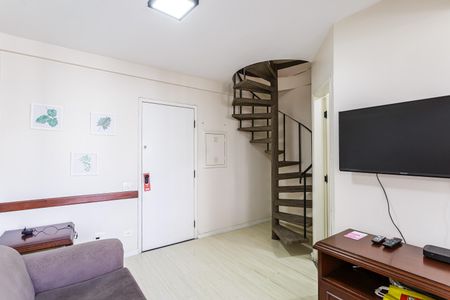 Sala de apartamento para alugar com 1 quarto, 32m² em Moema, São Paulo