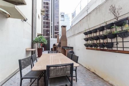 Apartamento para alugar com 32m², 1 quarto e 1 vagaÁrea comum - Churrasqueira