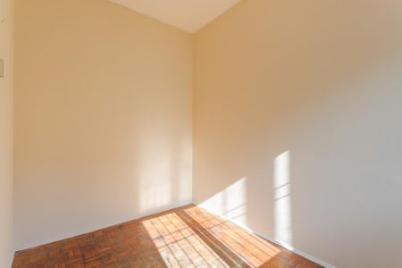 Apartamento para alugar com 75m², 2 quartos e 1 vagaÁrea de Serviço
