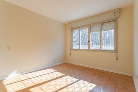 Sala de apartamento para alugar com 2 quartos, 75m² em Petrópolis, Porto Alegre