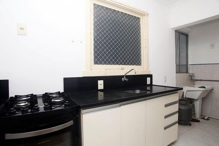 Apartamento à venda com 45m², 1 quarto e sem vagaCozinha + Área de Serviço