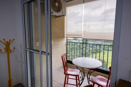 Apartamento para alugar com 47m², 2 quartos e 1 vaga Apartamento para alugar com 47m², 2 quartos e 1 vagaVaranda Sala/Cozinha