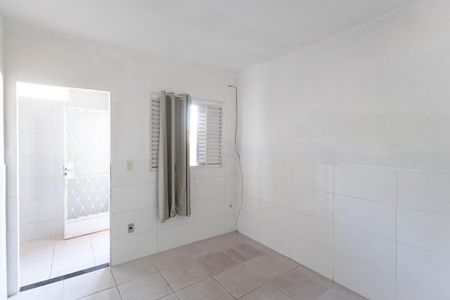 Studio para alugar com 38m², 1 quarto e sem vaga Studio para alugar com 38m², 1 quarto e sem vagaSala