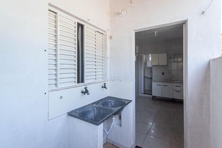 Studio para alugar com 38m², 1 quarto e sem vaga Studio para alugar com 38m², 1 quarto e sem vagaÁrea de serviço