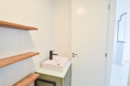 Apartamento à venda com 39m², 2 quartos e sem vagaBanheiro