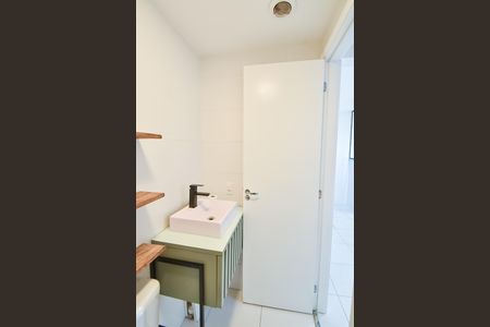 Apartamento à venda com 39m², 2 quartos e sem vagaBanheiro