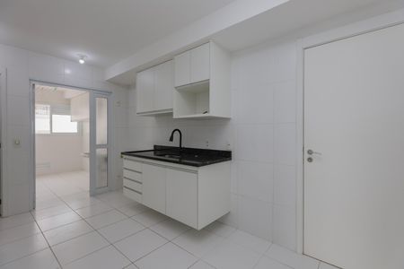 Apartamento para alugar com 125m², 3 quartos e 2 vagasCozinha