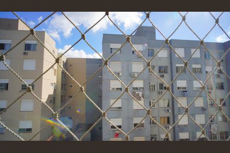 Vista  de apartamento para alugar com 2 quartos, 70m² em Humaitá, Porto Alegre