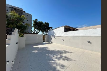 Casa à venda com 51m², 2 quartos e sem vagaTerraço